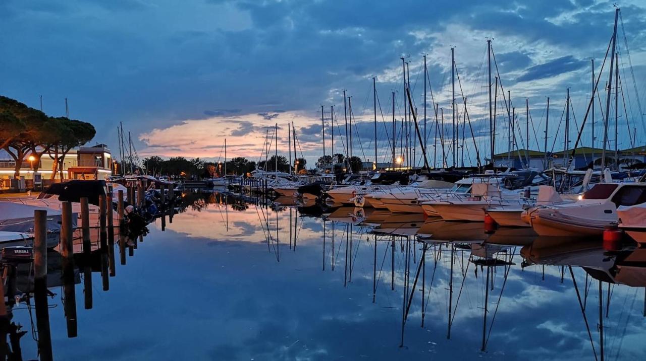 Appartamento Gorgeous Studio With Shared Pool And Terrace Porto Santa Margherita di Caorle Esterno foto